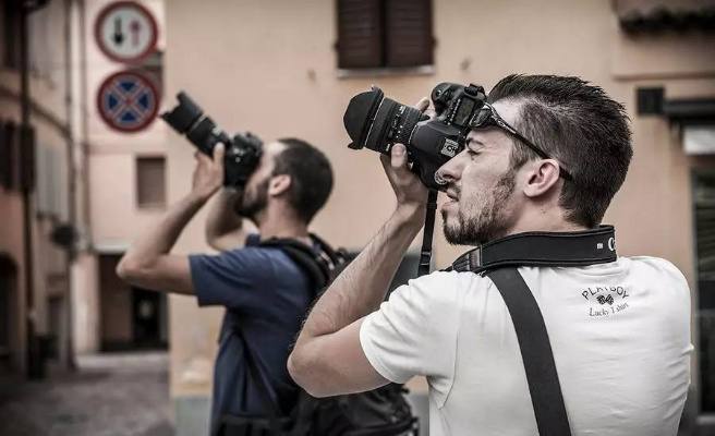 一套国际大师亲授的摄影课程，成为国际大师Michael Freeman的学生，深入掌握最优质系统的摄影课程体系，成为一名真正的摄影师